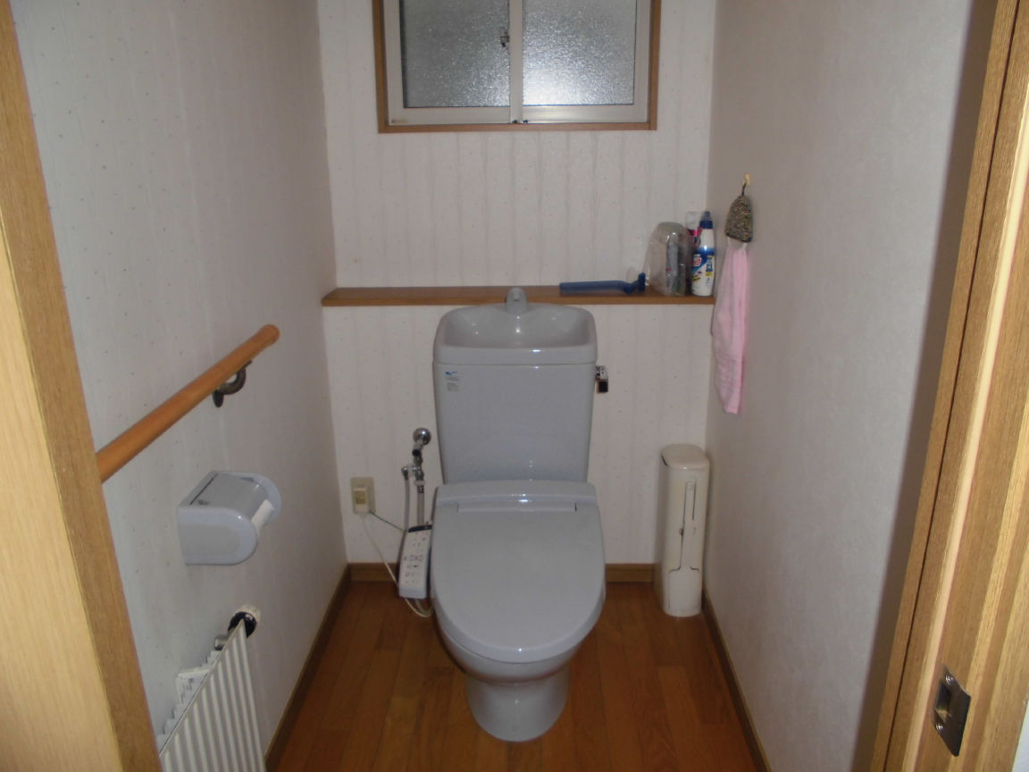 1階トイレ